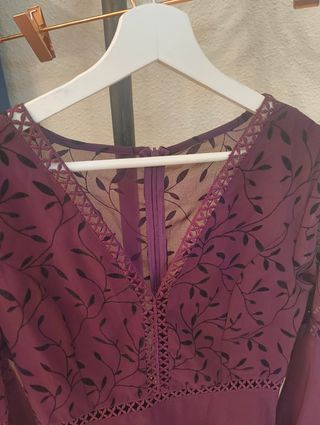 Vestido morado sin usar