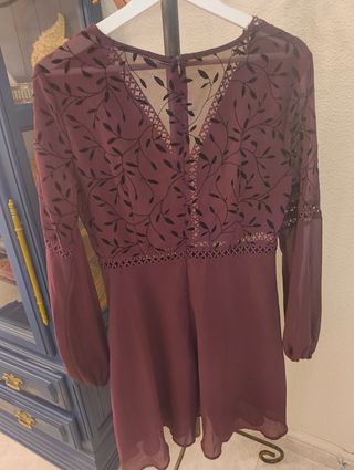 Vestido morado sin usar