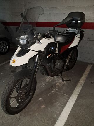 BMW G650GS Trail Blanca/Roja