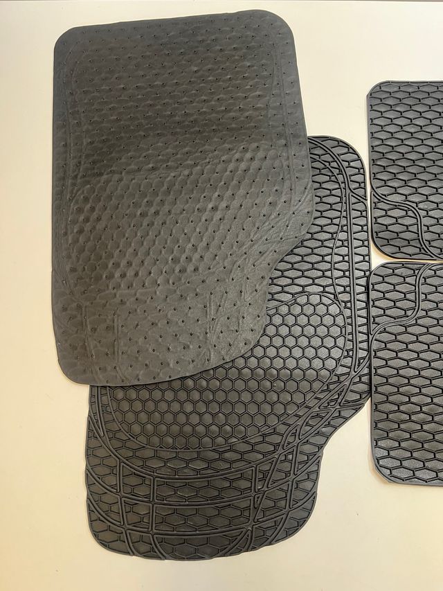 Alfombras coche 4 piezas - universales