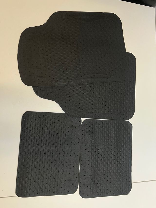 Alfombras coche 4 piezas - universales