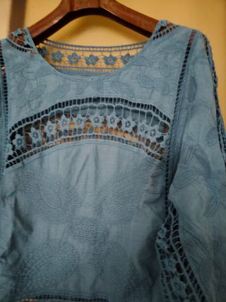 Blusa Blu in Pizzo