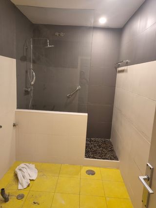 Pintor azulejos a pistola