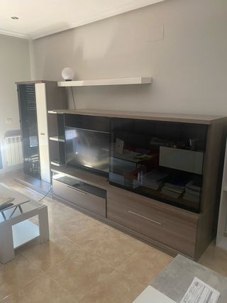 Mueble salón - madera y cristal