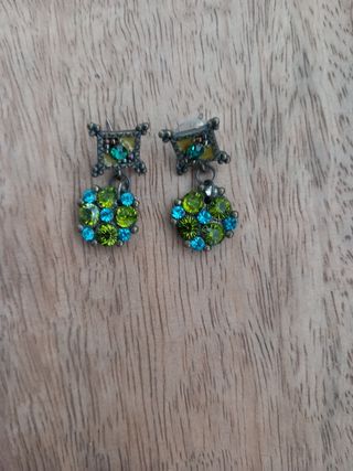 Pendientes turquesa y verdes
