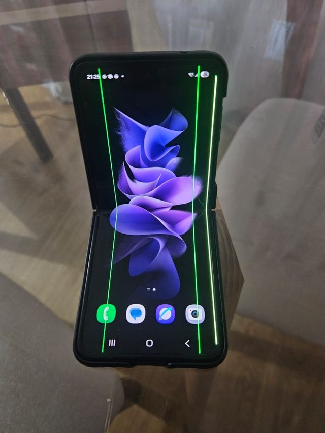 Samsung Galaxy Z Flip3 5G - Negro