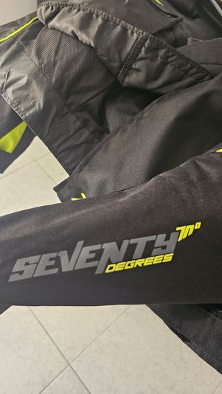 Chaqueta SD-JR47 con cremallera de cierre rota