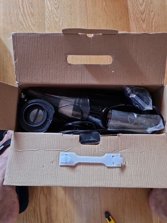 Aspiradora Coche 12V - M701