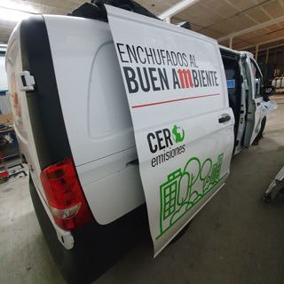 Mercedes-Benz eVito 2023