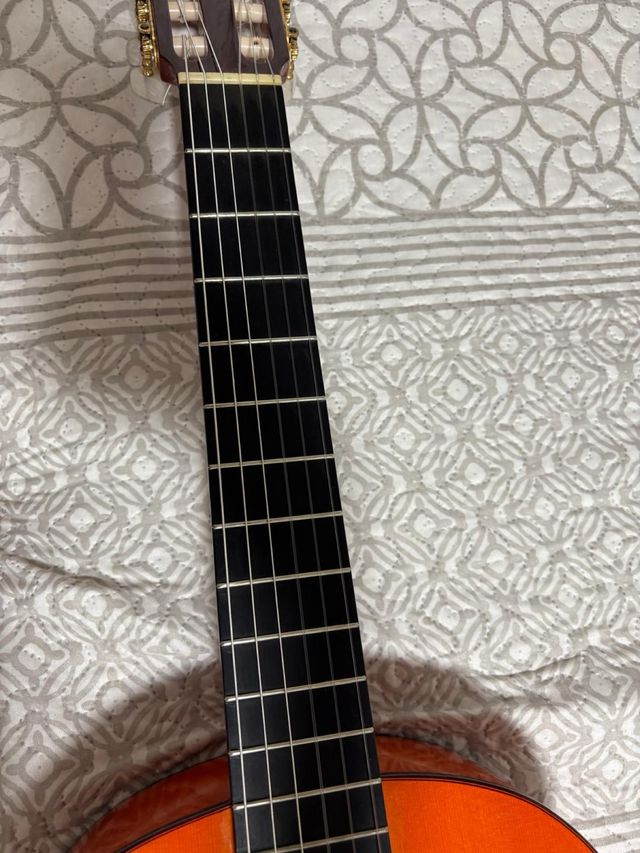 guitarra conde hermanos