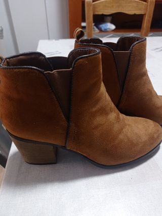 Botines marrón - talla 37
