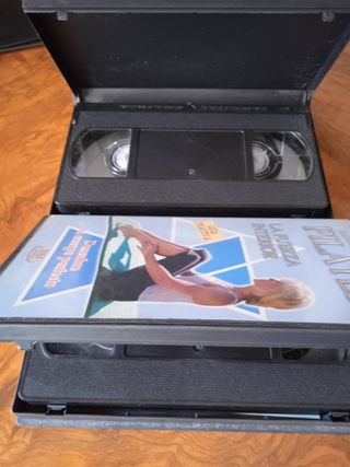 2 VÍDEOS PILATES (VHS)