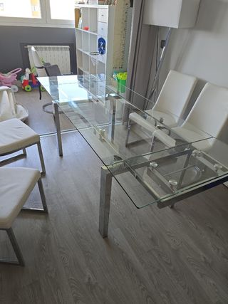 Mesa comedor de cristal extensible