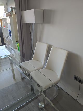 Mesa comedor de cristal extensible