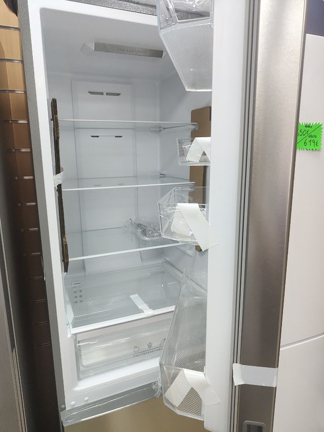 Nevera Combi noFrost - Acero inoxidable