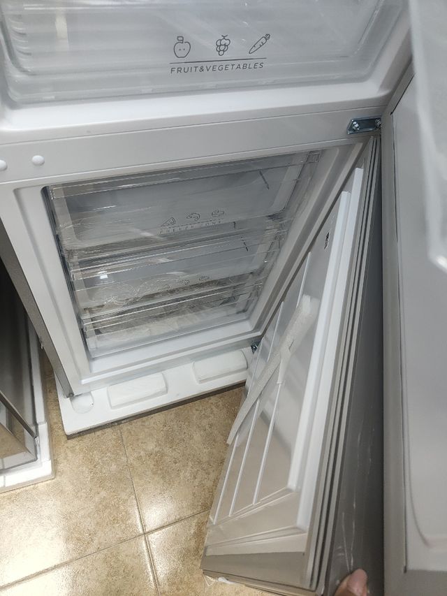 Nevera Combi noFrost - Acero inoxidable