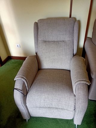 Sillón relax eléctrico beige