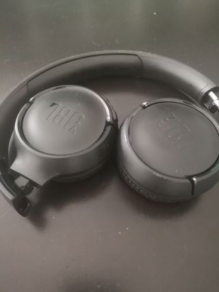 Cascos JBL Tune 520 negros