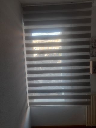 Estor ventana 120cm marron/gris. Dia y noche,doble