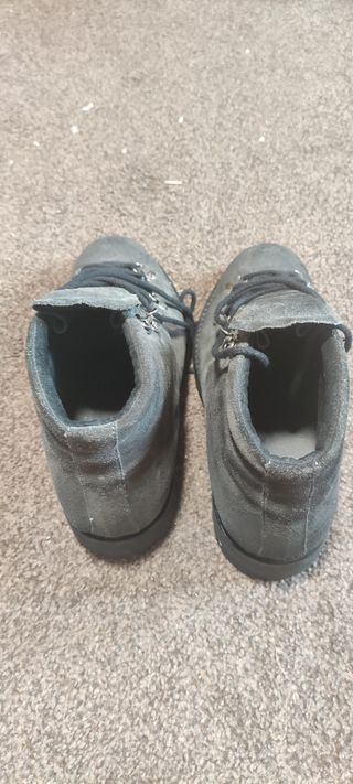 Botas senderismo escalada piel negras