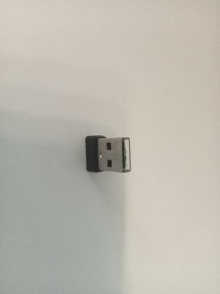 Ratón Logitech M185 inalámbrico 