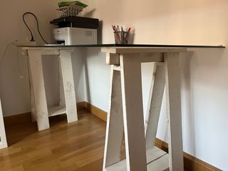 Mesa escritorio cristal y madera. 