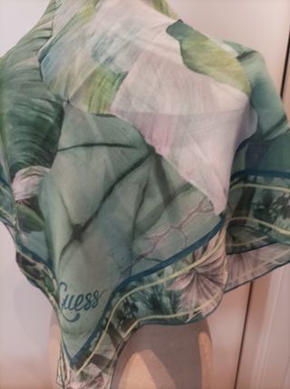 Foulard Guess verde acqua