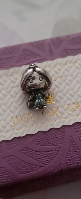 Charm Plata Princesa Yasmin