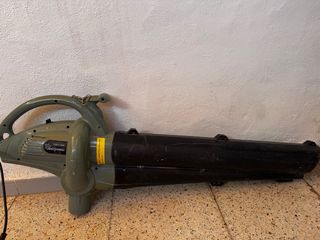 Soplador Aspirador NBV2000