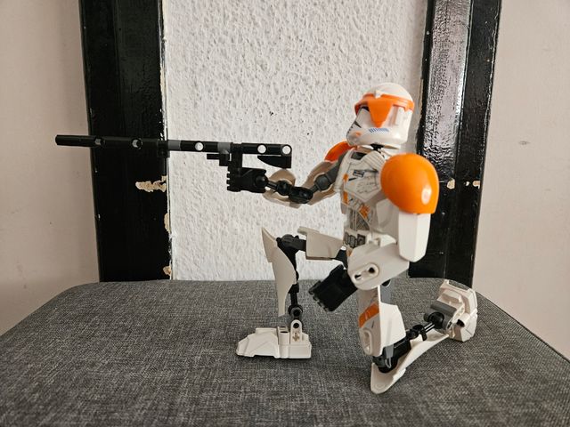 Lego Star Wars 75108 Clone Commander Cody.