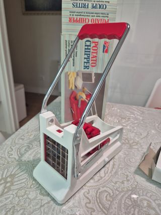 Cortador Patatas con accesorios para dos tamaños