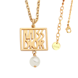 Collar Dior dorado con perla