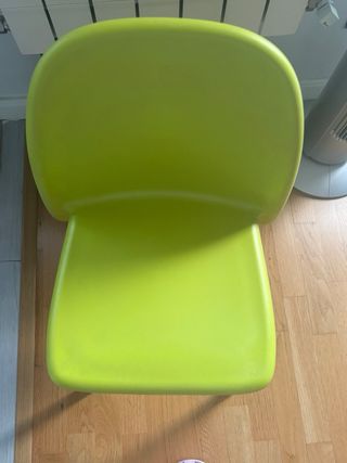 Silla Ikea verde - plástico