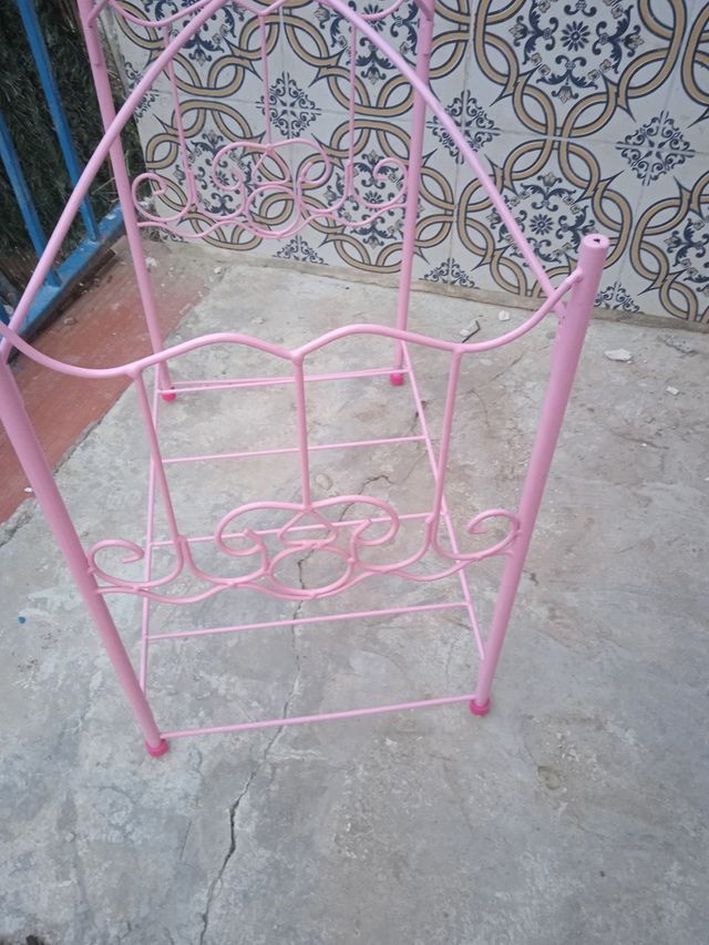 Letto bambole in metallo rosa