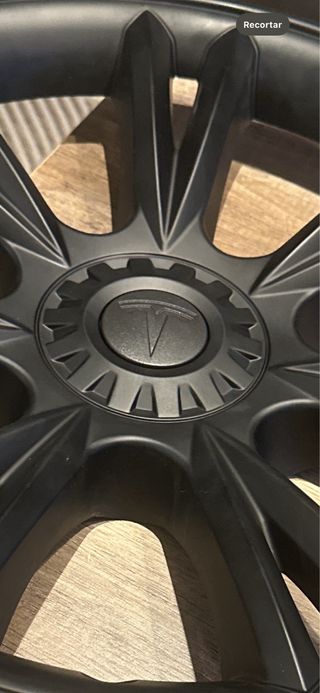 Cubierta de rueda de 19 pulgadas