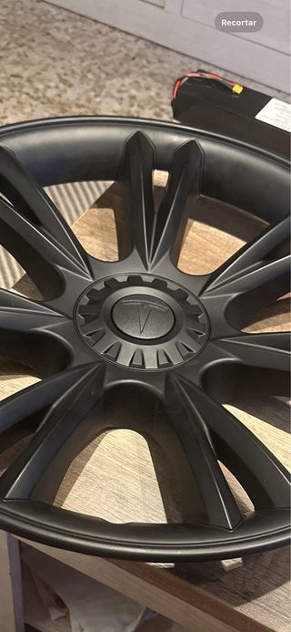 Cubierta de rueda de 19 pulgadas