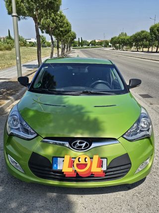 Hyundai Veloster 2012