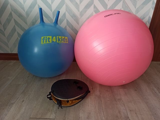 Pelota pilates + pelota saltarína + bomba de pie