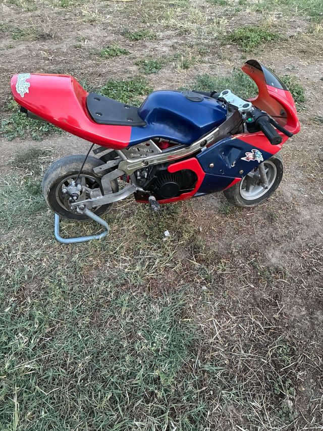 Mini moto deportiva , no arranca.