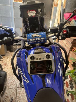 Soporte mando dron DJI