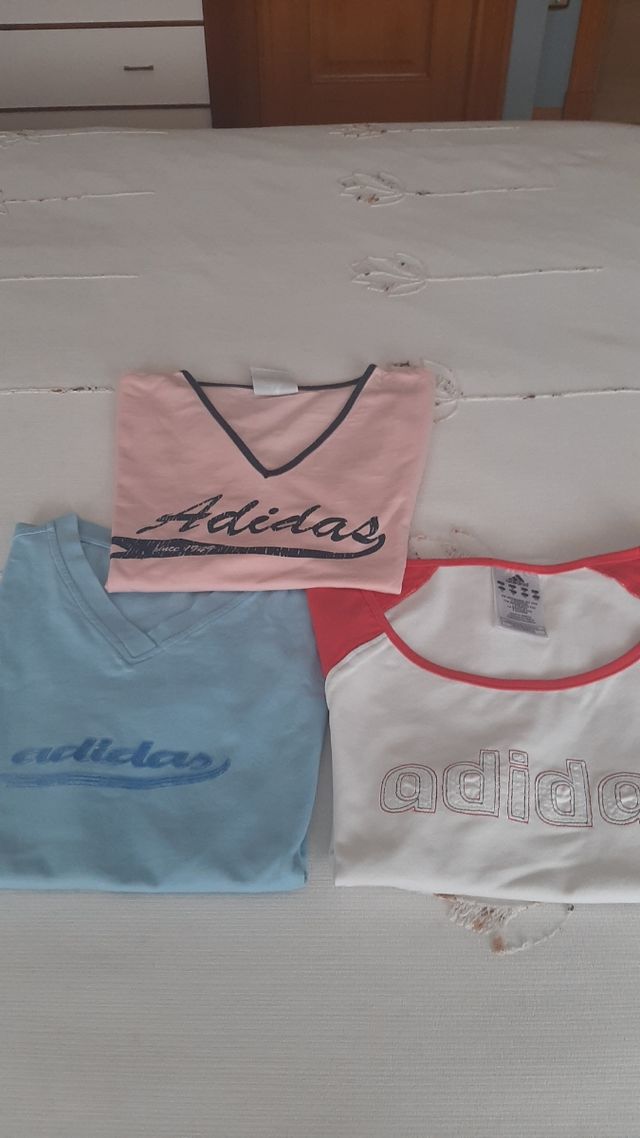 Camiseta Adidas M - Roja y Blanca