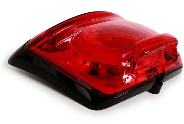 Faro Trasero Piaggio GTS 300 HPE