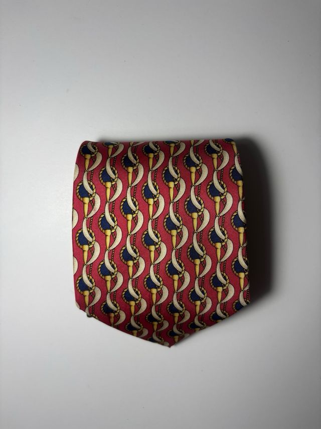 Corbatas vintage rojas y doradas