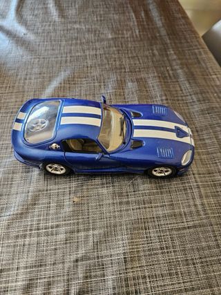Coches escala: Ferrari & Dodge Viper