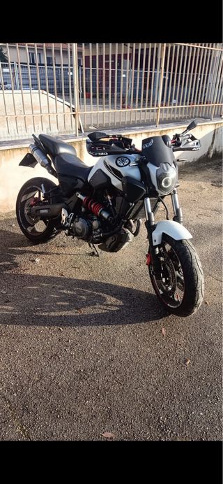 Yamaha MT-03- 660 2009