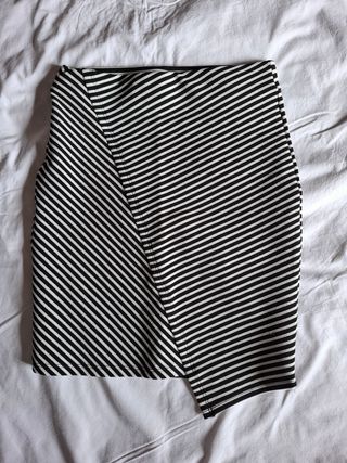 Mini Falda Rayas Blanco&Negro T-S