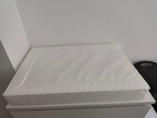 Cambiador Bebé IKEA Vadra + Funda motivos florales