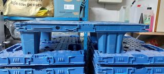 Palets plástico azul resistentes