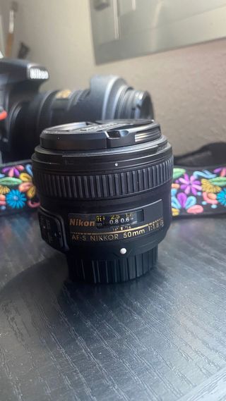 Cámara réflex: Nikon D810 + objetivos