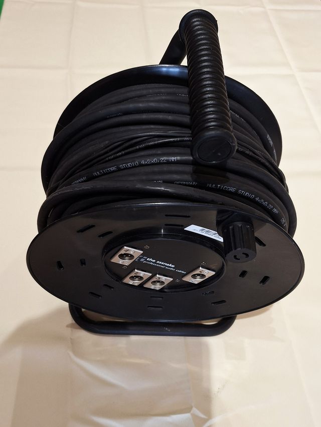 Carrete Cable Audio Cordial 4x2x0,22mm 50m